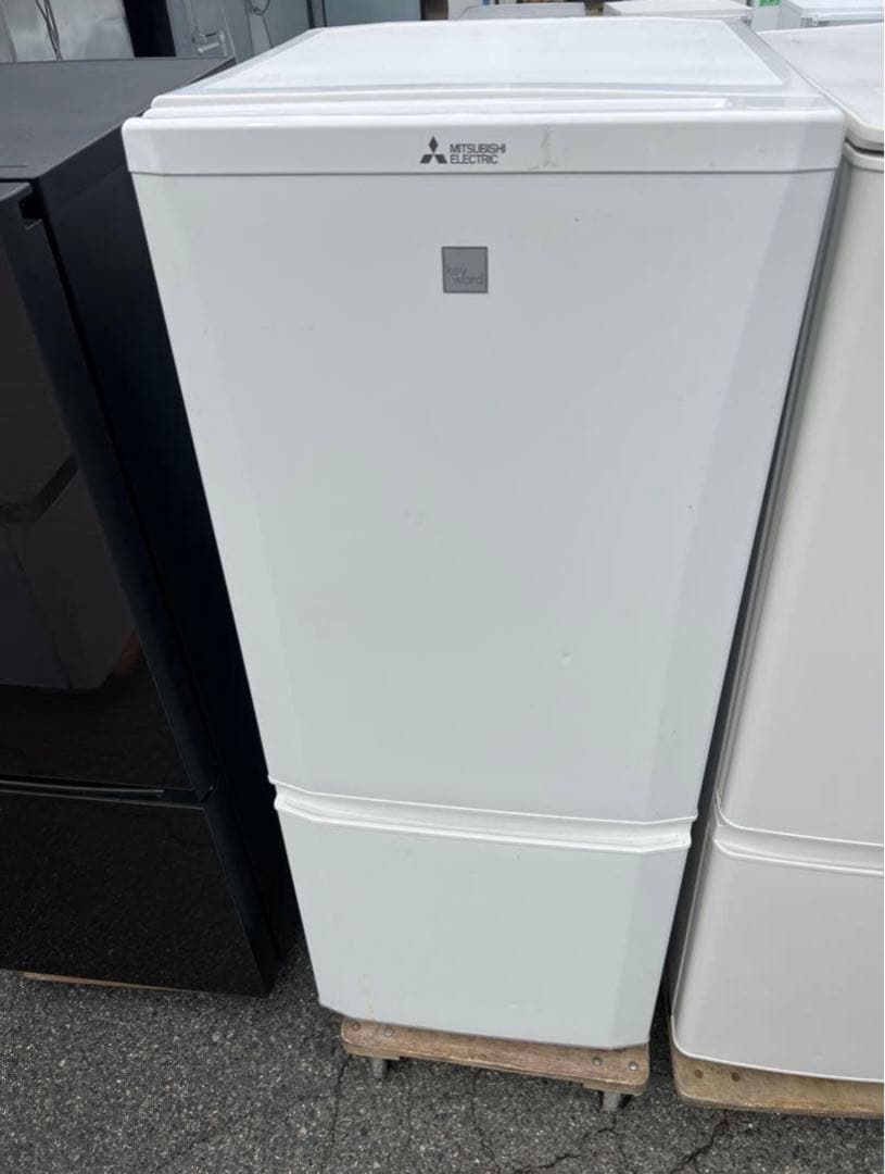 2017年式 146L 三菱 冷蔵庫 MR-P15EA-KW