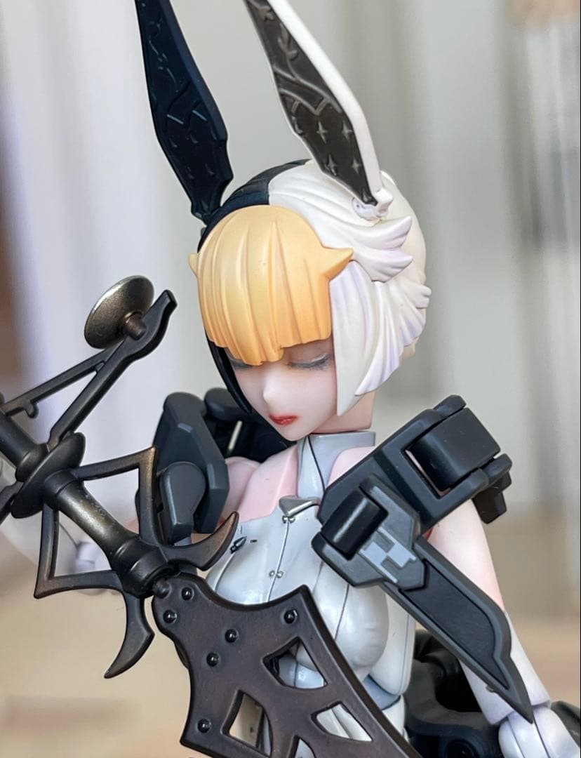 チトセリウムLXXVIIIプラチナム塗装済み完成品