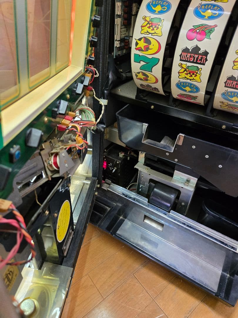 パチスロ実機　アラジンマスター
