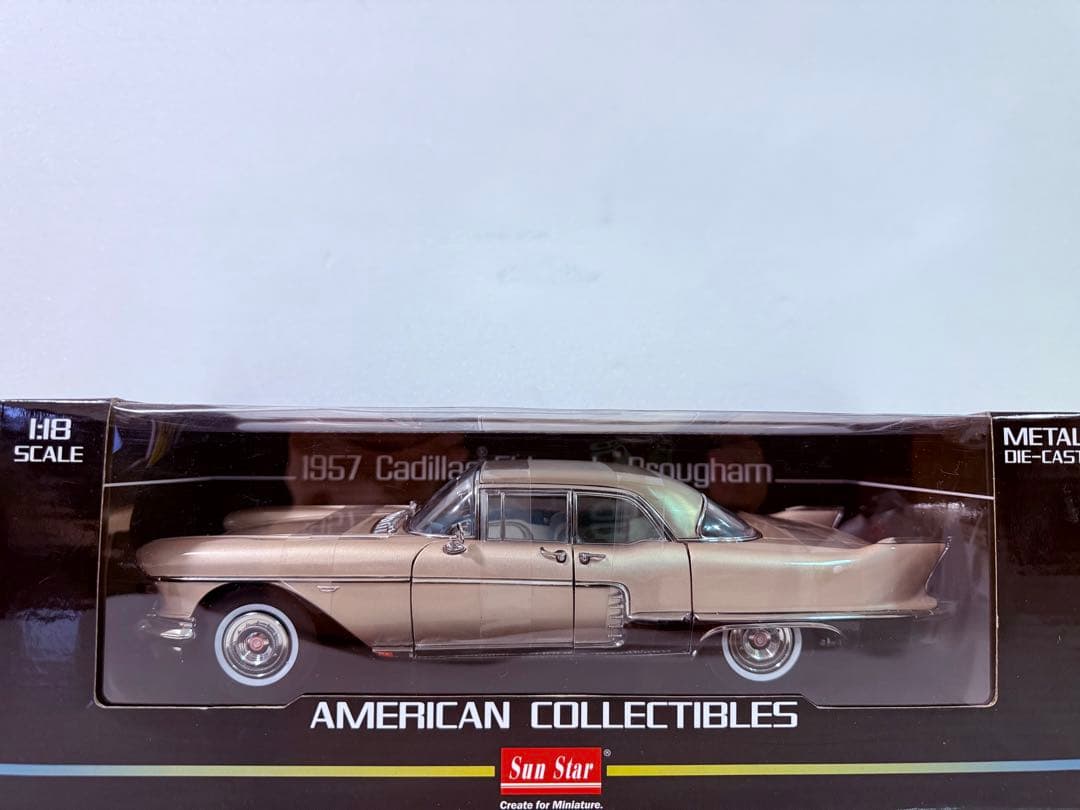 サンスター/'57 Cadillacキャデラック エルドラド ブロアム 1/18