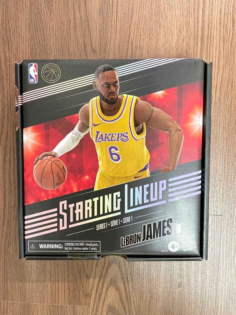 ハズブロ スターティング ラインアップ NBAシリーズ1 レブロン・ジェームズ