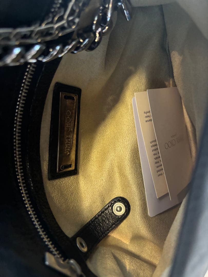 JIMMY CHOO ブラックショルダーバッグ