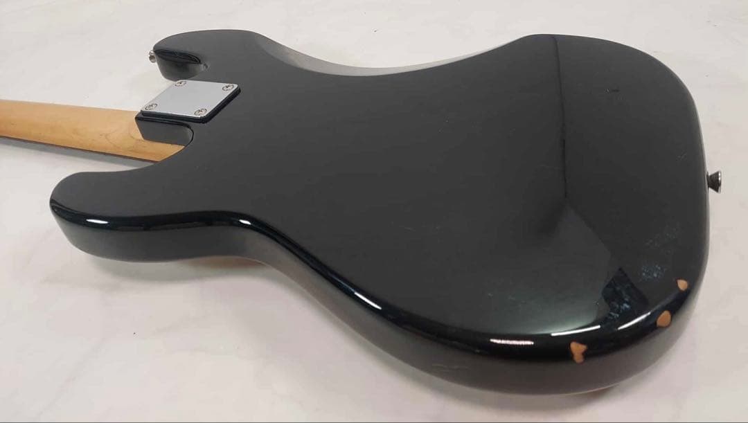 Legend エレキベース