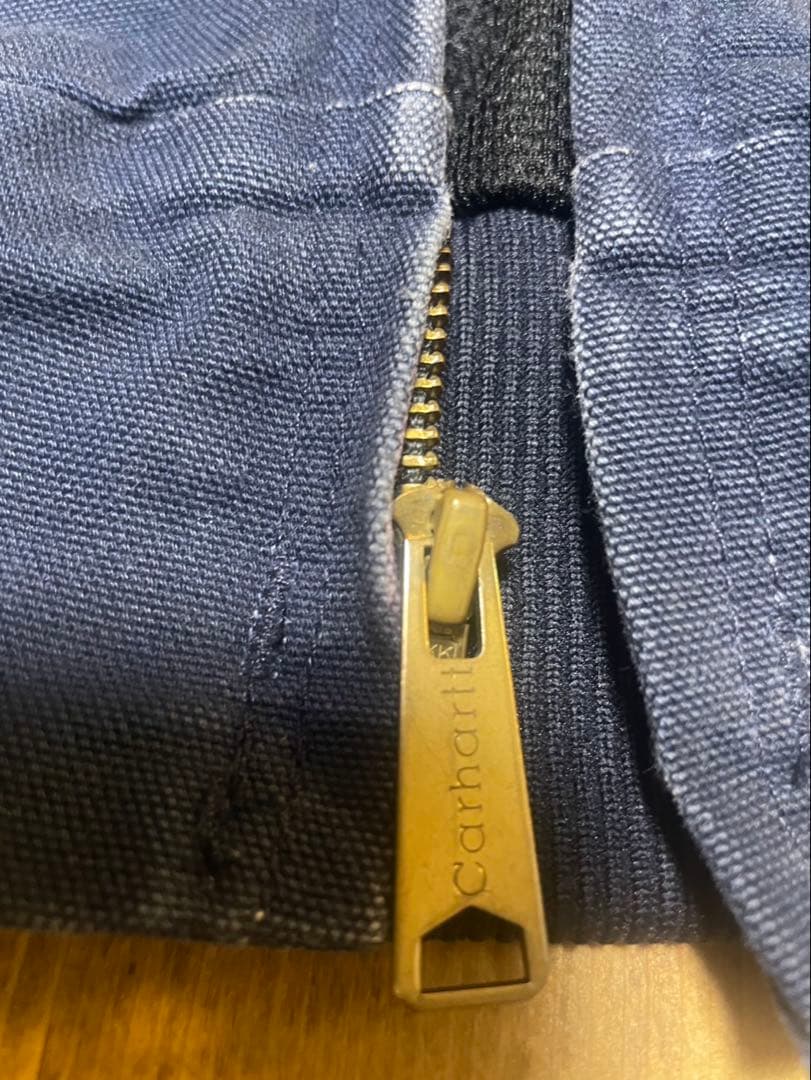 Carhartt アクティブジャケット ネイビー