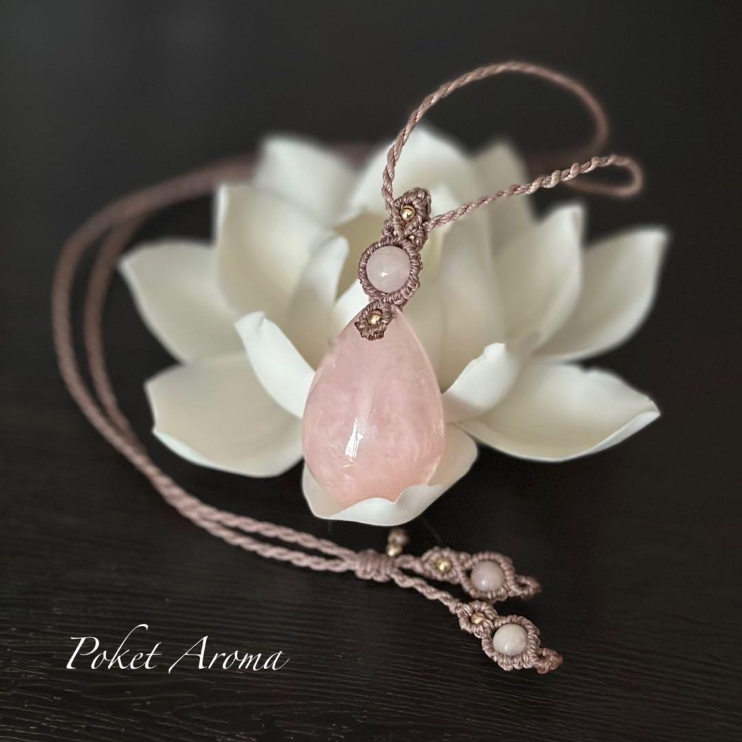『桃季』ピンクアクアマリン.モルガナイトのマクラメペンダントネックレス