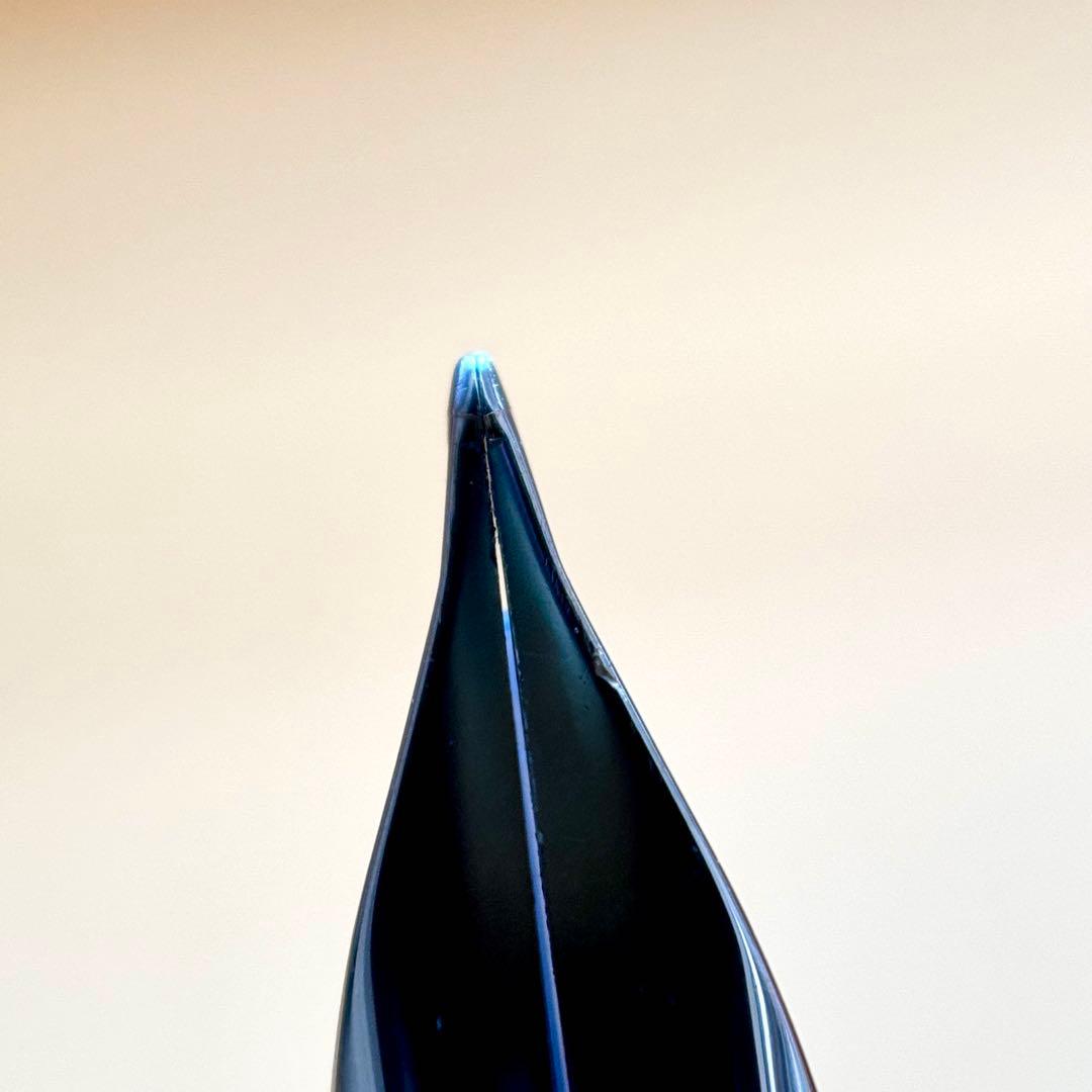 【美品】 PILOT キャップレス 万年筆 18Kペン先 極細 EF 黒軸