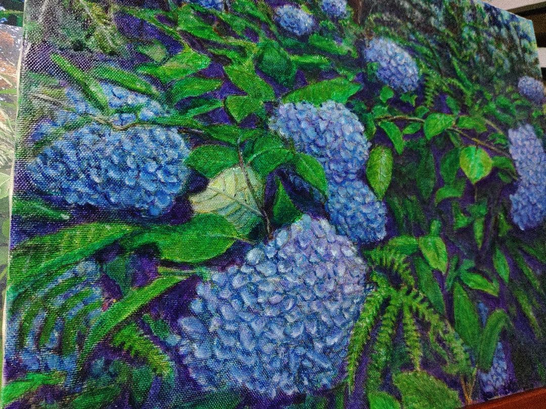 憂鬱を吹き飛ばす!森の中で出会った奇跡の紫陽花、油絵