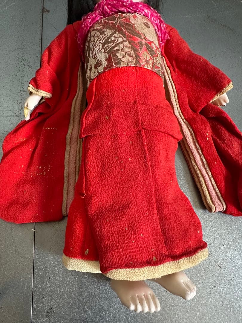 瞬間的お値下げ❣️ヴィンテージ　市松人形 真っ赤なお着物がかわいい