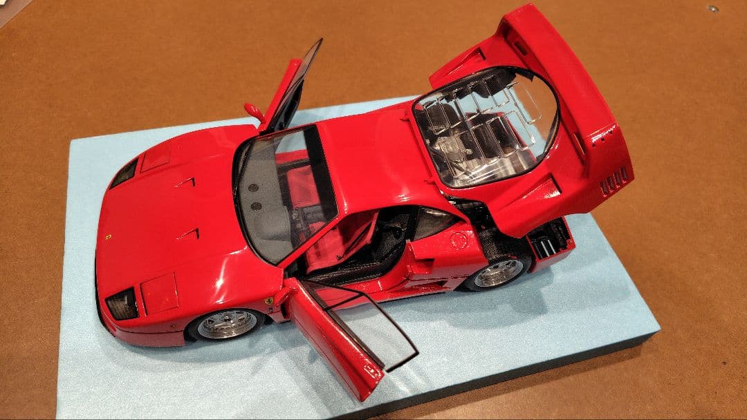 京商 1/18 f40 ミニカー