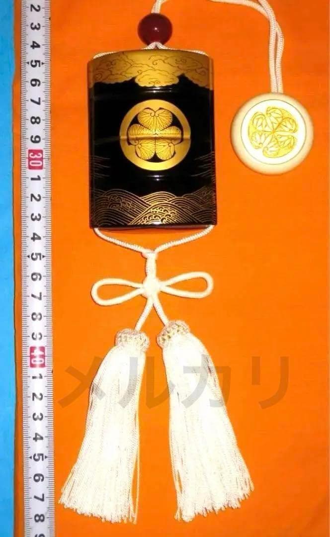 水戸黄門　印籠　三つ葉葵　里見浩太朗　武田鉄矢