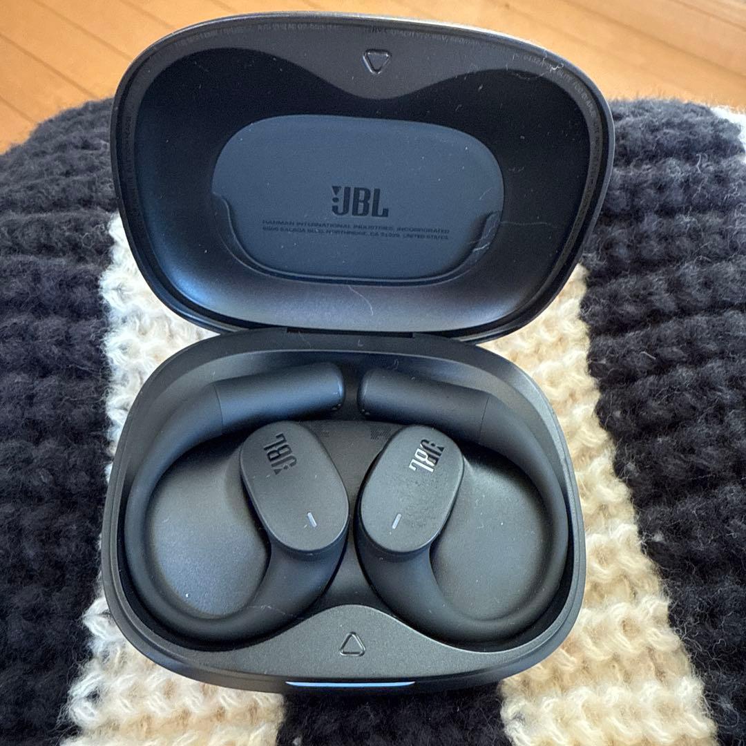 イヤホン JBL SENSE LITE