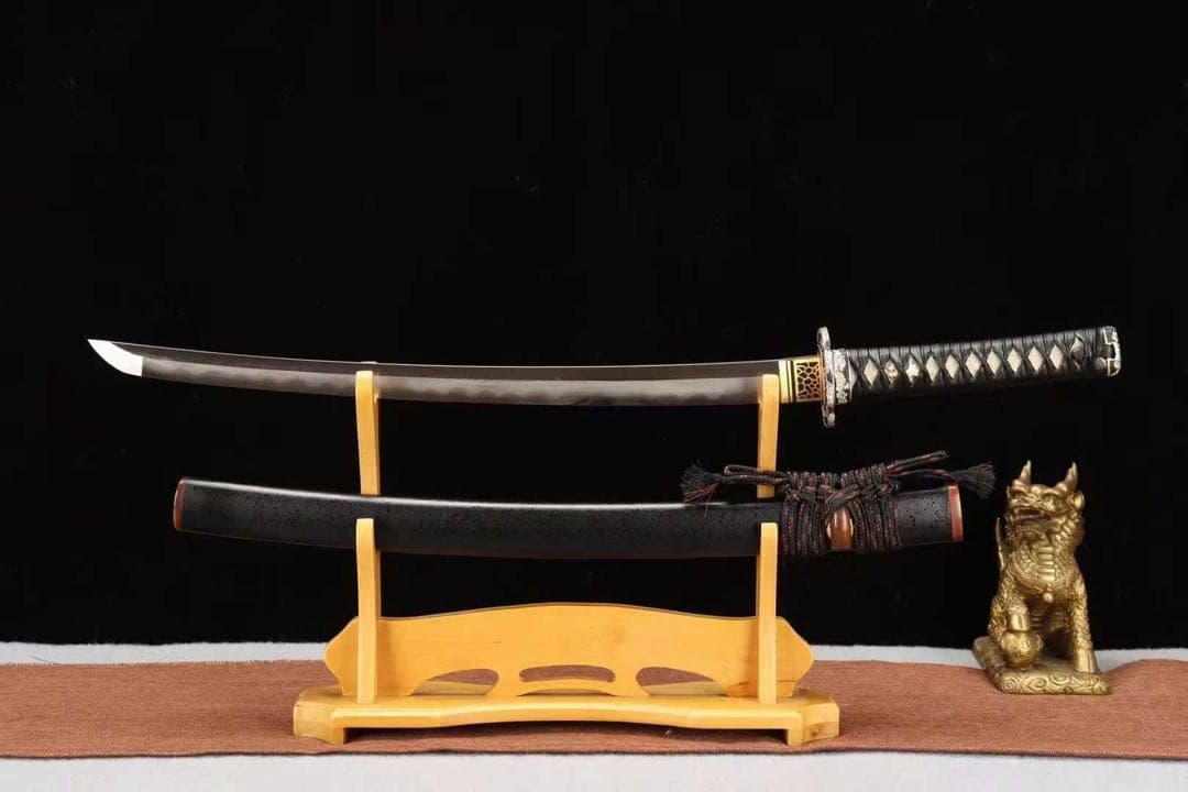 本脇差「桜洛」 黒石目鞘 銀鎏金装 皮革柄巻き 武具 日本刀 模造刀 鑑賞用