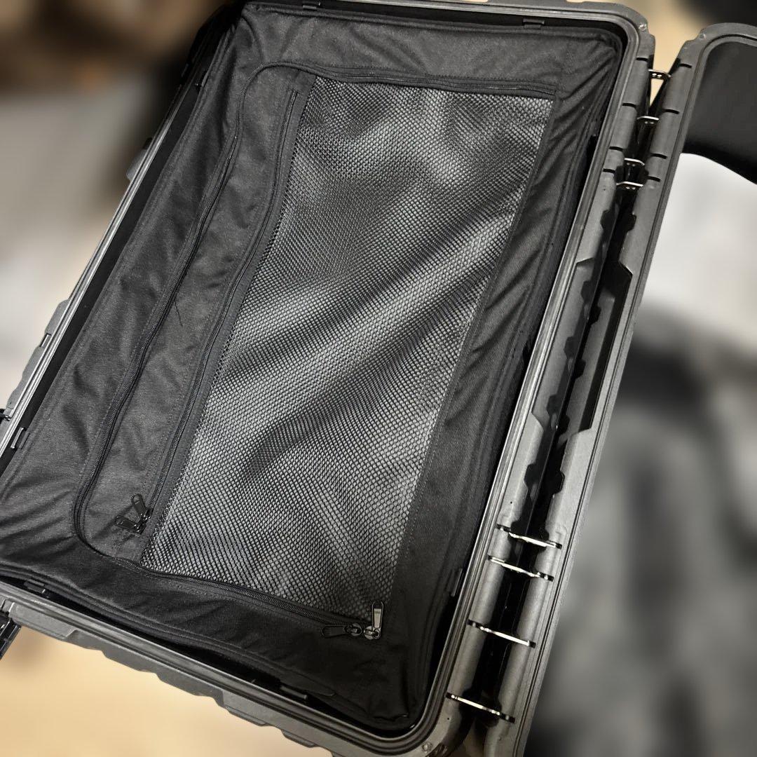 PELICAN キャリーケース ブラック 約30x75x50cm