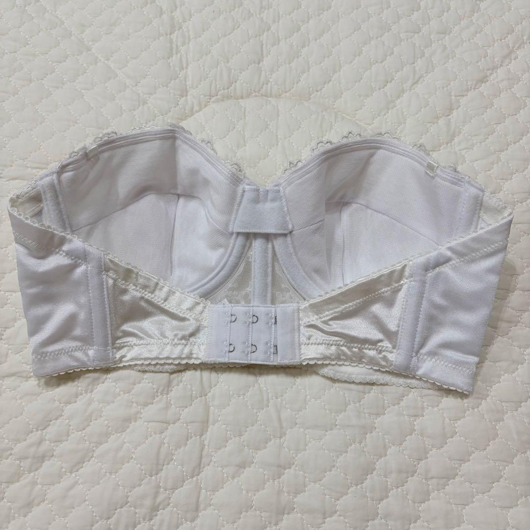 セモア　ホワイト レース ブライダルインナーセット C70 64 M