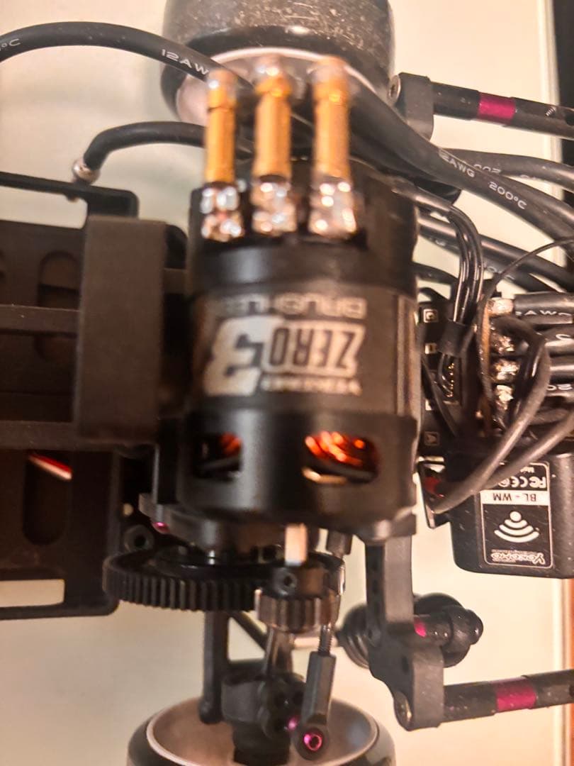 RD2.0ドリフトラジコン　ヨコモブラシレスアンプセット