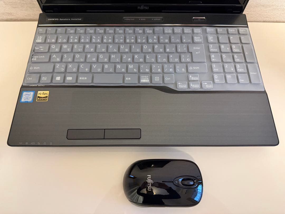 富士通 FMV LIFEBOOK FMVA77C2L BLACK