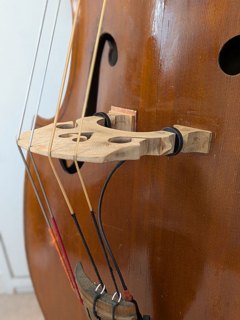 コントラバス　スズキ製