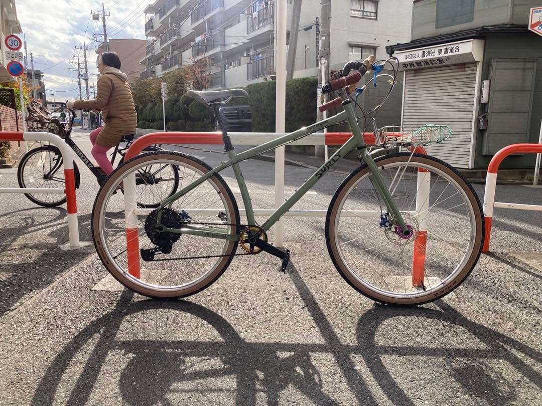 引取限定　SURLY ゴーストグラップラー　モロコバーもつけます