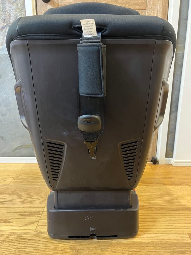 Nuna RAVA チャイルドシート