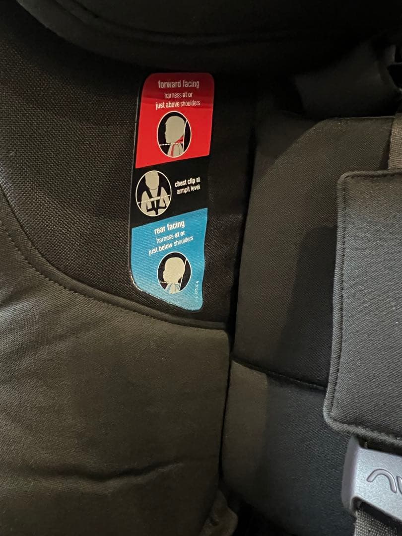 Nuna RAVA チャイルドシート