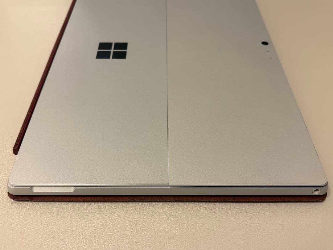 Microsoft Surface Pro 6 本体 + キーボード