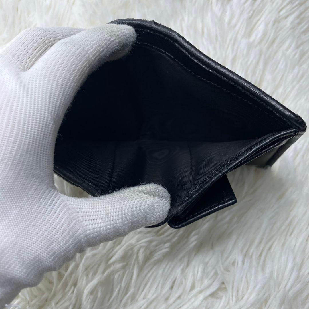 現行ロゴ　ミュウミュウ マテラッセコンパクトウォレット 5MV204