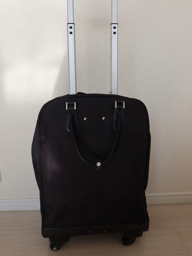 Paul Smith ポールスミス　ブラック キャリーケース スーツケース