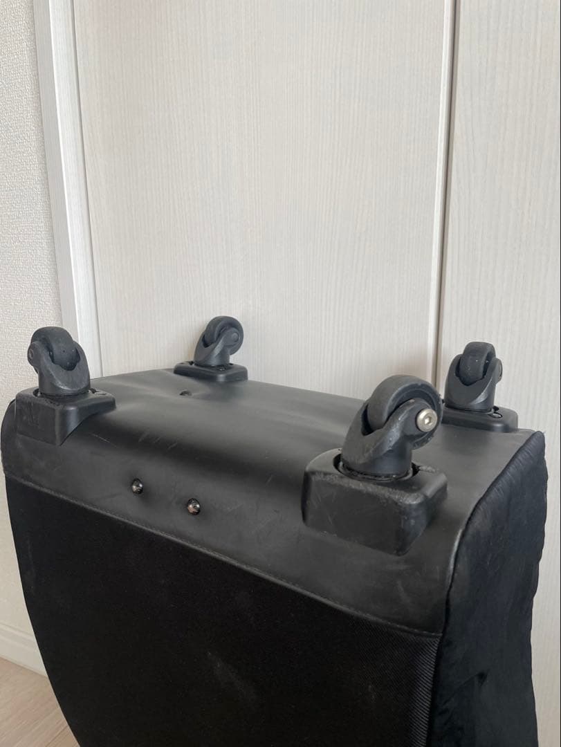 Paul Smith ポールスミス　ブラック キャリーケース スーツケース