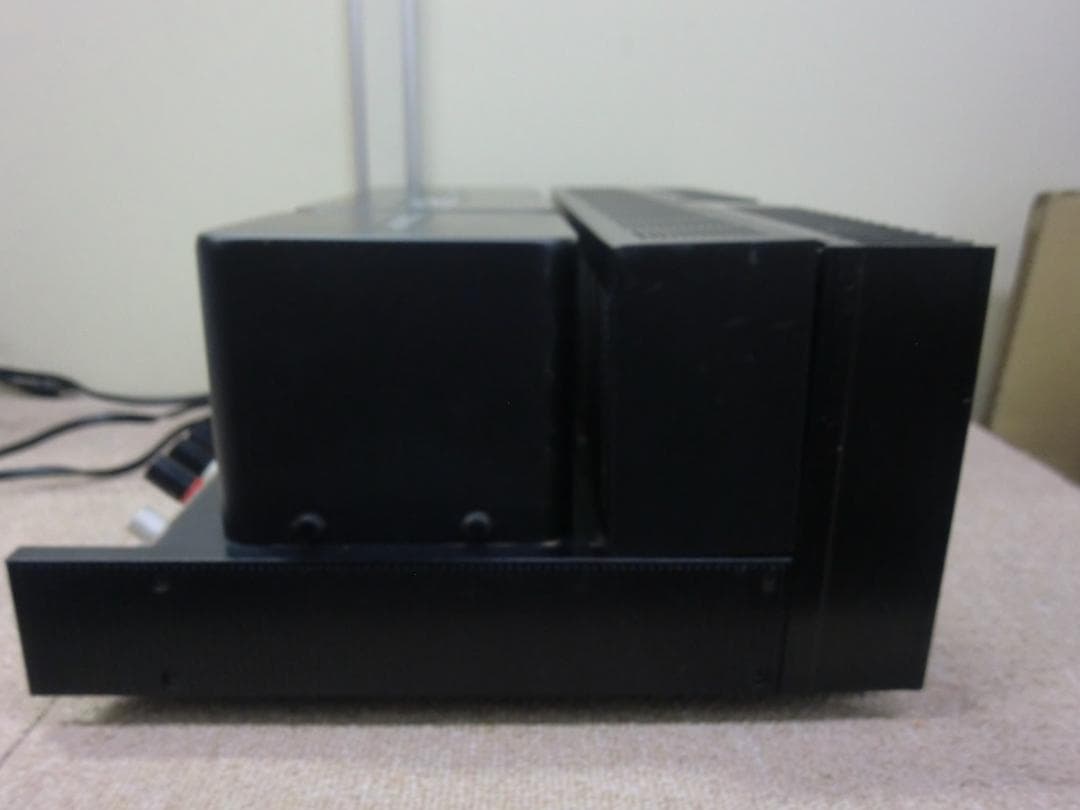 【中古現状品】ビクター ステレオパワーアンプ M-3030 トランジスタ