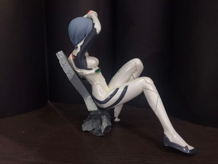 新世紀エヴァンゲリオン 綾波レイ 1/6 完成品フィギュア　ほぼ新品