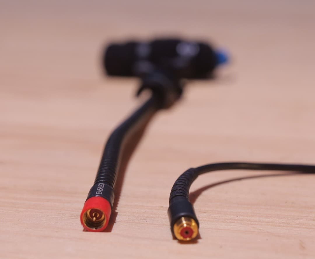 DPA ( ディーピーエー ) 4099-DC-1-201-C　チェロ 訳あり