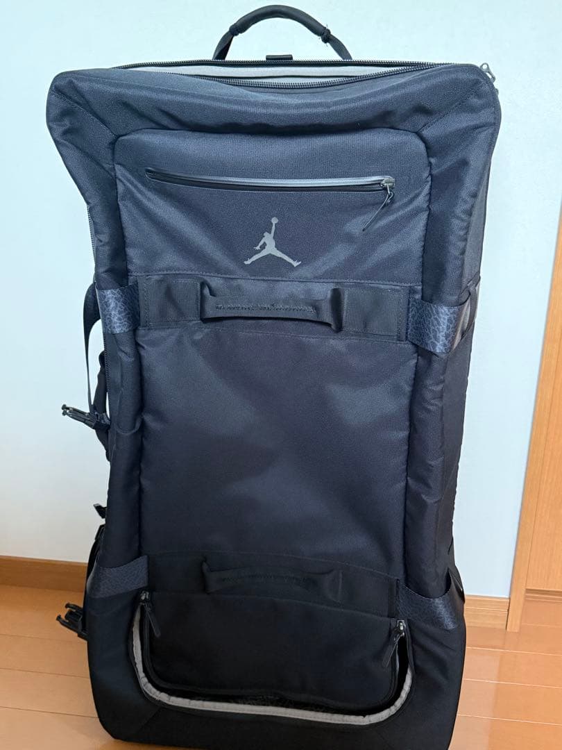 NIKE エアジョーダンキャリーケース