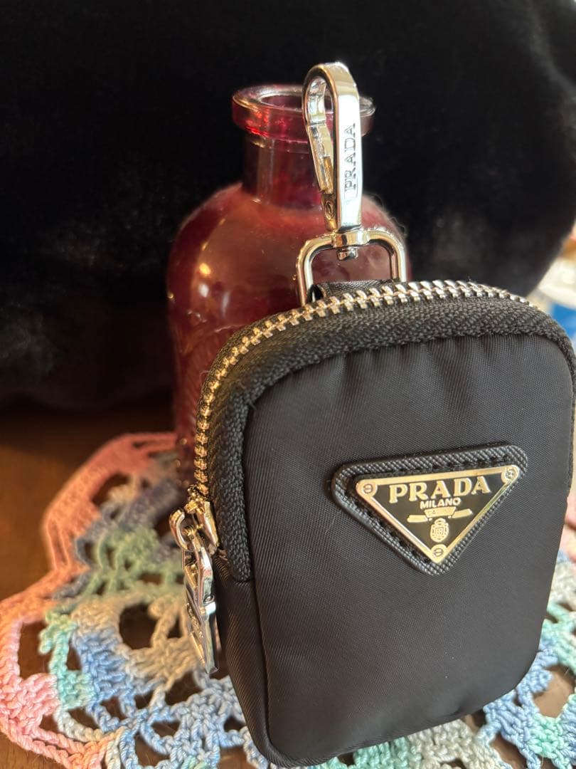 PRADA プラダ　ケース