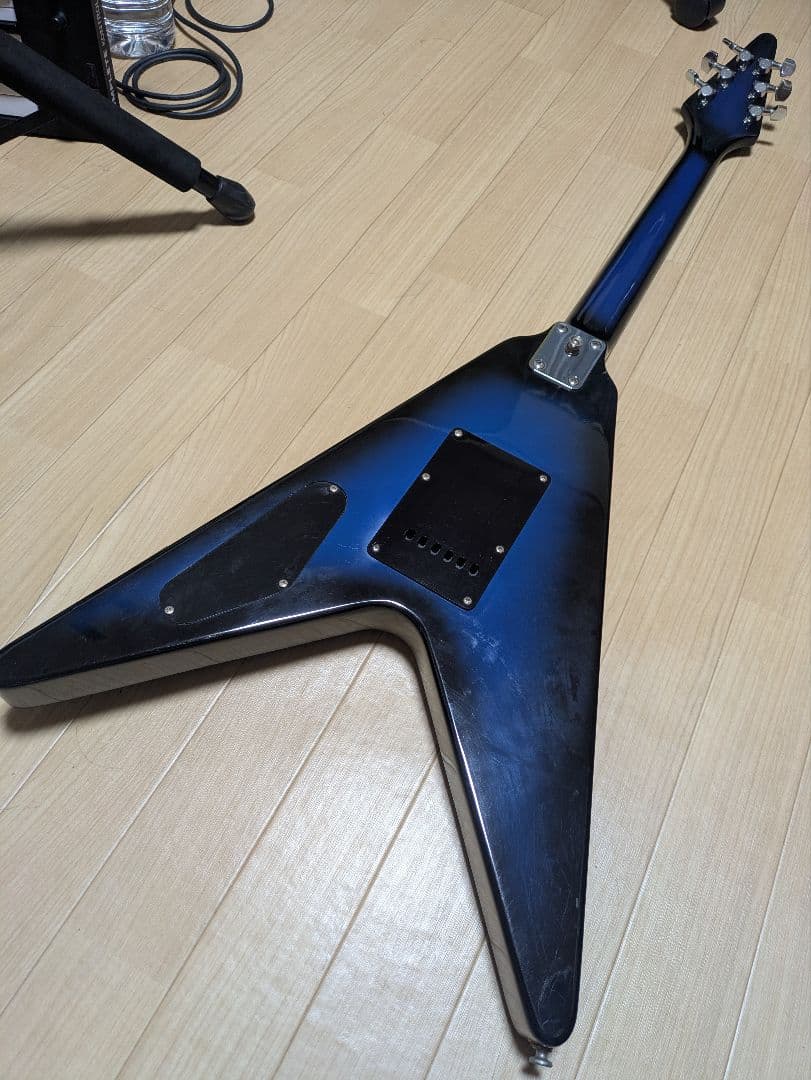 HURRICANE VIVIAN フライングV 80年代