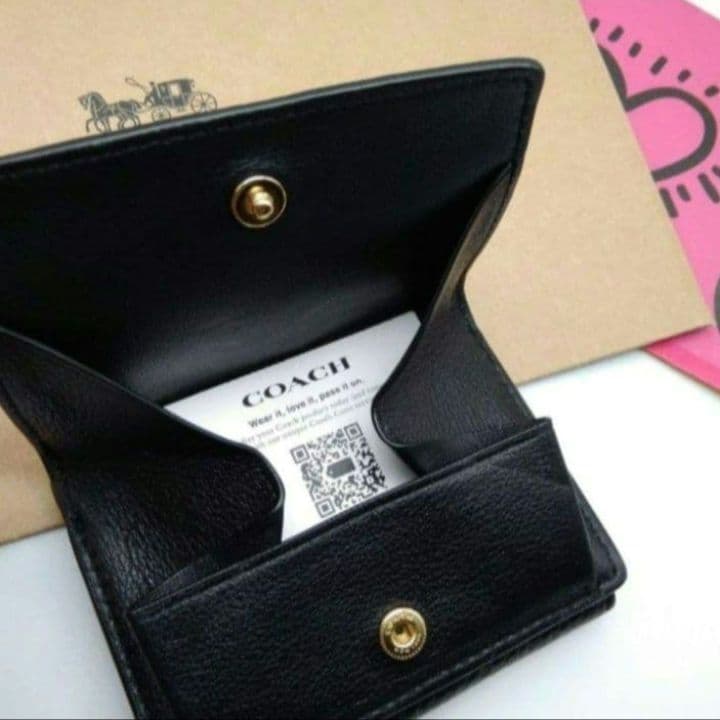 新品　COACH　折り財布　３つ折り財布　ブラック　レディース