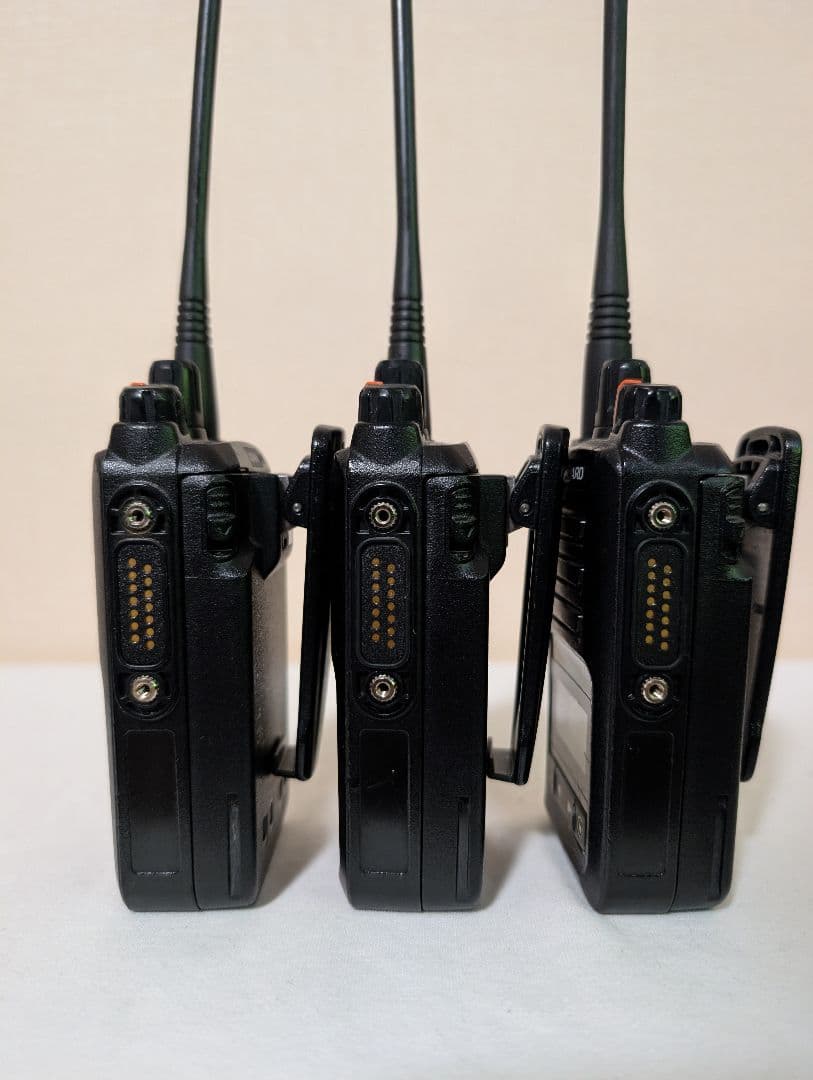 スタンダード デジタル簡易無線機 免許局 VXD460U×3台 イヤホン付