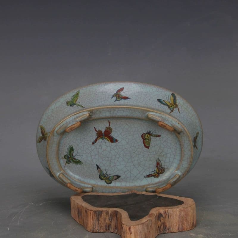 宋汝窯 天青釉蝶紋 四足水仙盆 景徳鎮 陶磁器 装飾品 現代工芸品 美術品 置物