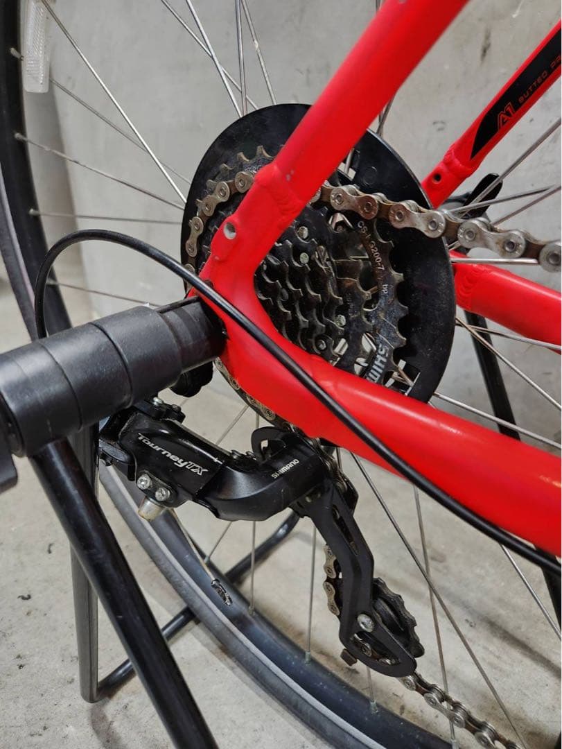 クロスバイク SPECIALIZED スペシャライズド SIRRUS 700c