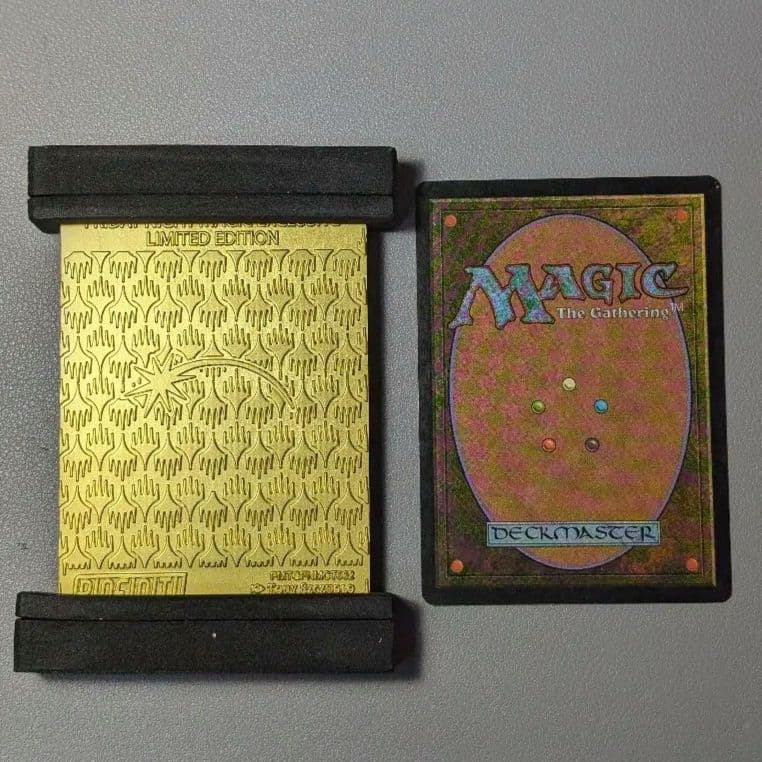 【未使用】MTG　Pinfinity　スリヴァーの首領　提示用　金属製