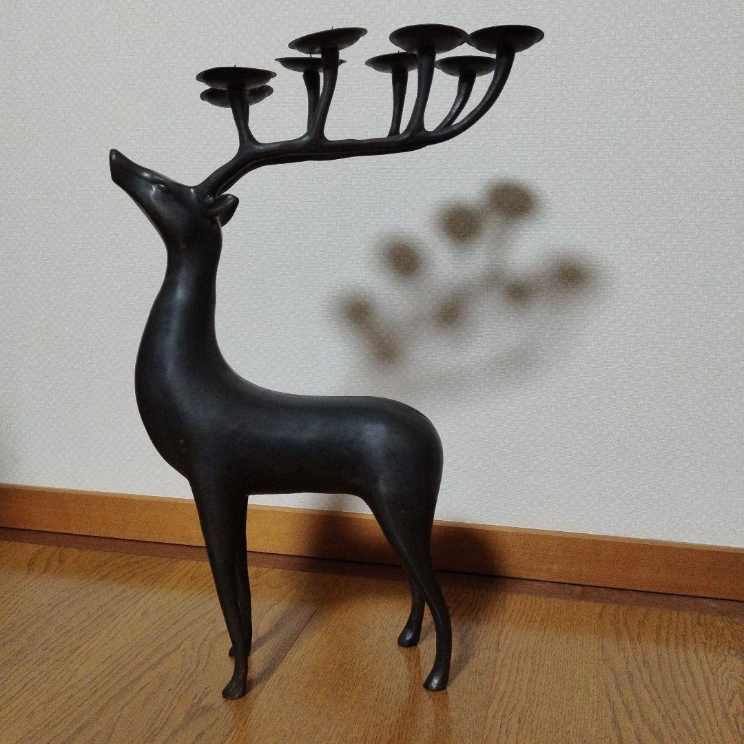 アンティーク　鹿の形状の金属製キャンドルスタンド