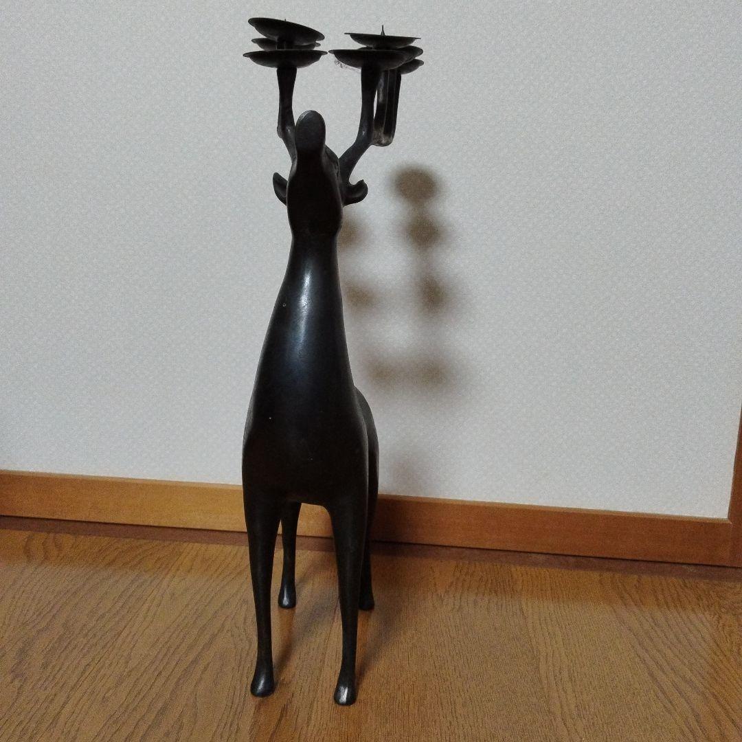 アンティーク　鹿の形状の金属製キャンドルスタンド