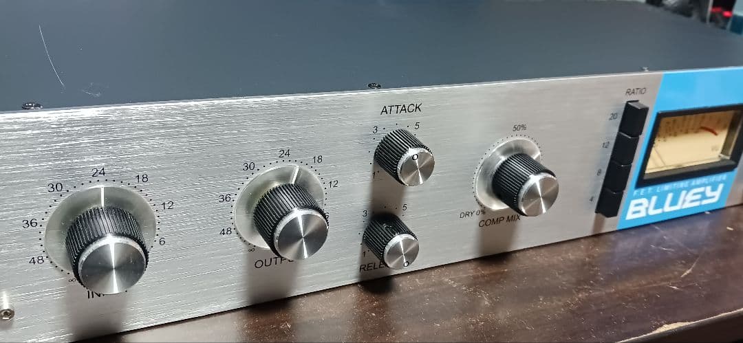 Black Lion Audio / BLUEY　1176コンプレッサー