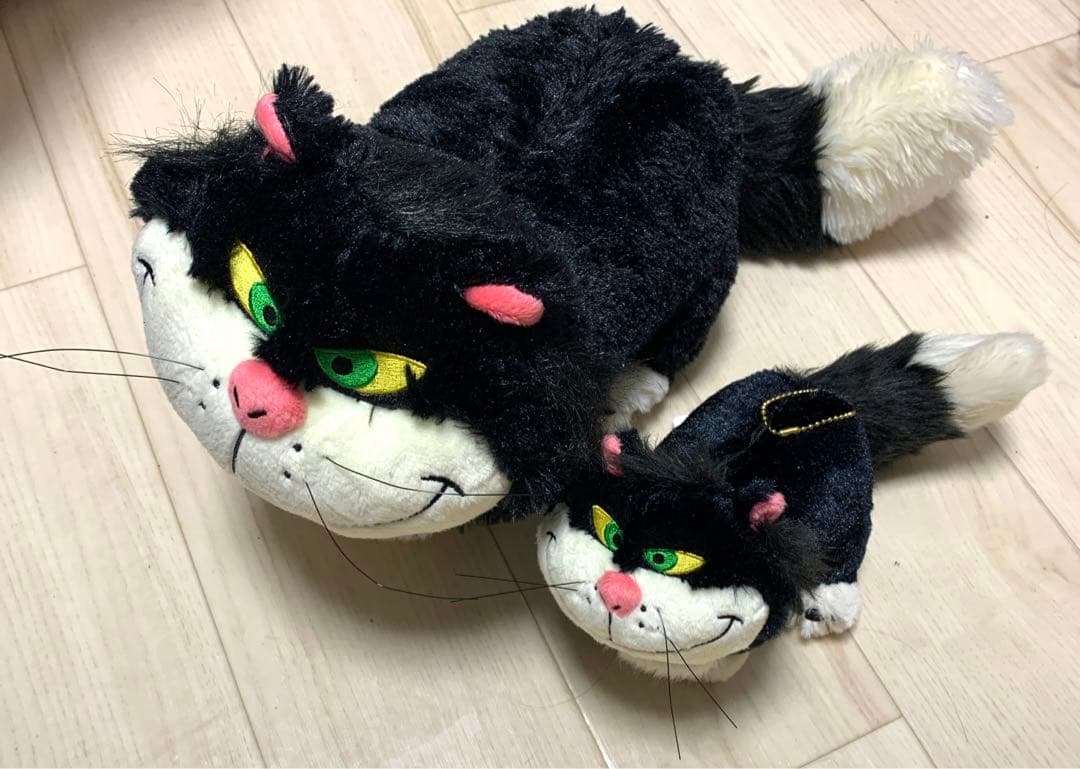 ディズニー ストア シンデレラ ルシファー ぬいぐるみ キーチェーン セット