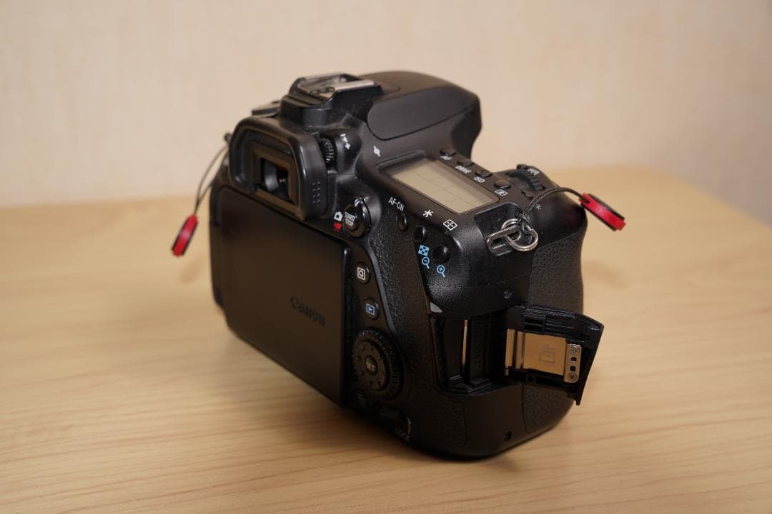 Canon EOS 80D デジタル一眼レフ