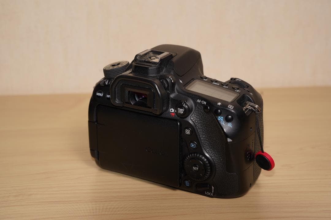 Canon EOS 80D デジタル一眼レフ