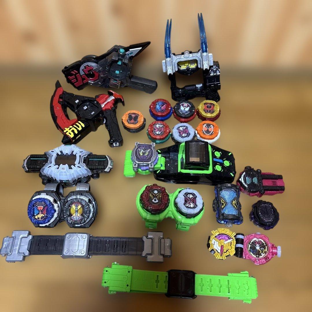 BANDAI 仮面ライダージオウ　DXジクウドライバー　DXライドウォッチ　武器