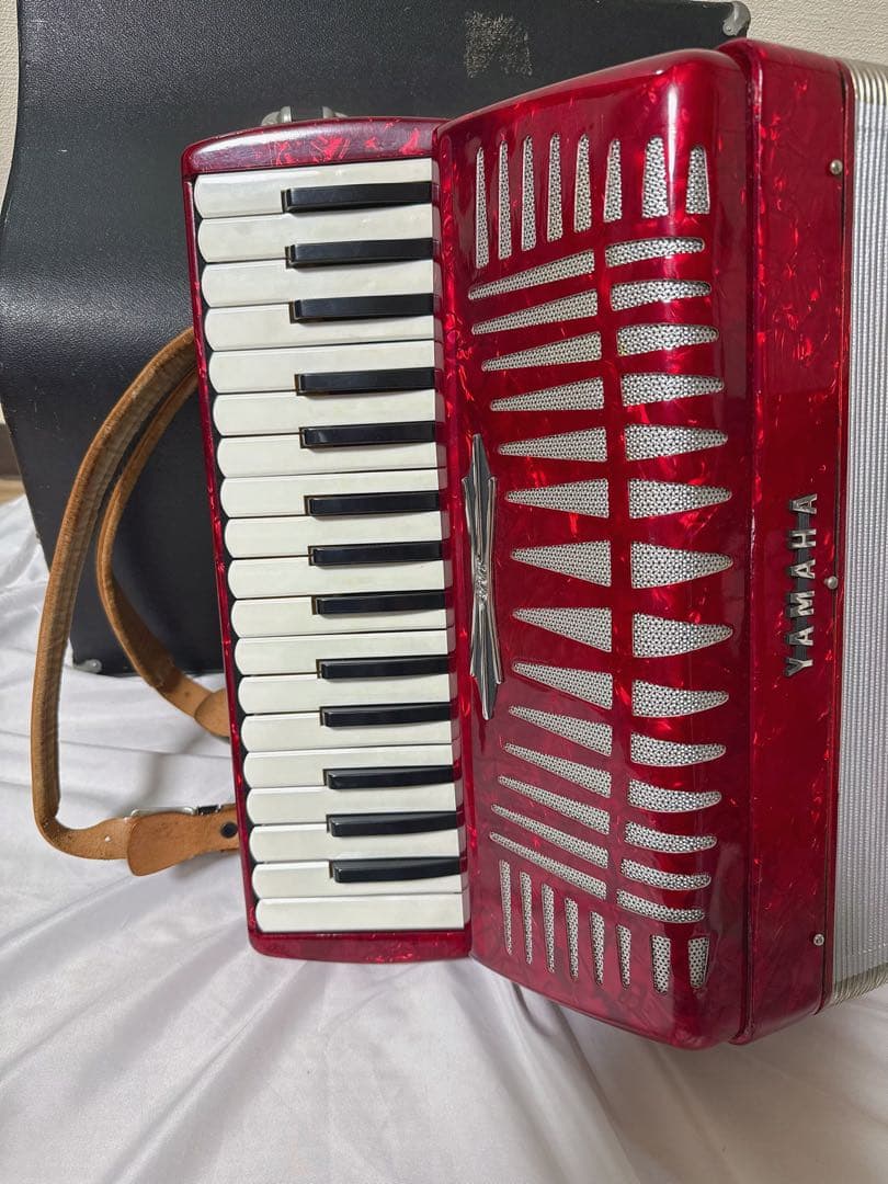 な*ろ様 【動作OK】　YAMAHA 8905 アコーディオン