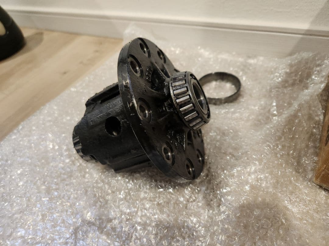 t*8様 ロードスター　トルセンLSD　デフ　NB8C 　NA8C