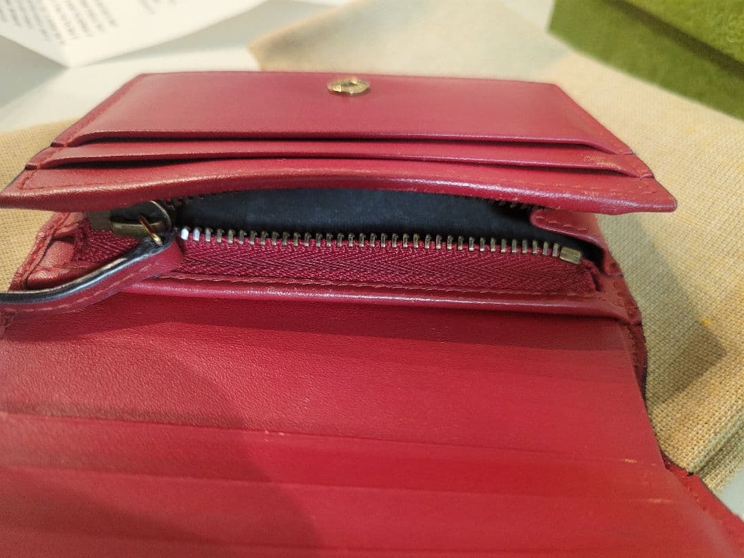 GGスプリーム チェリー PVC 二つ折り財布 2022年