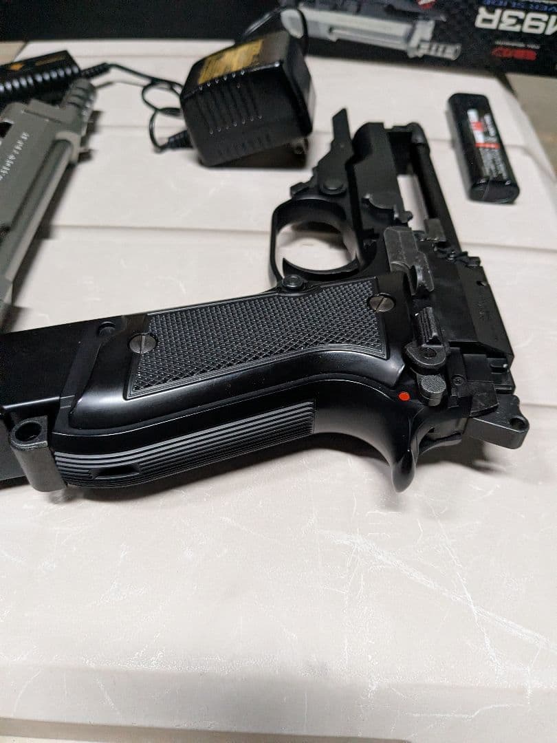 東京マルイ M93R 電動ガン